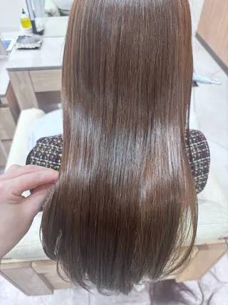 ロング ガレリア 名駅オーキッドGビル店所属・名駅/艶髪ストレート /ヘッドスパ/伴怜奈のヘアスタイル