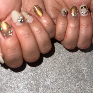 ネイル ＆MERCI所属・&MERCI nail maoのネイルデザイン