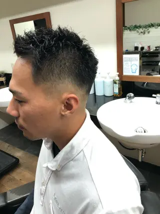 ショート メンズ 山﨑 優貴のヘアスタイル