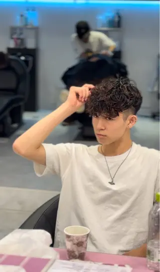 パーマ メンズ BREEZE原宿所属・頭身浴ヘッドスパ🌿 艶カラー/ヒロトのエステ・リラクイメージ