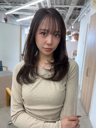 ロング vince. moekoのヘアスタイル