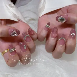 ネイル 🌻FAN'S STUDIO池袋🌻のネイルデザイン