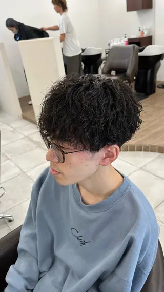 ショート パーマ メンズ 🏆メンズヘア特化 🥇代表りんぺーのヘアスタイル