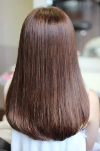 ミディアム セミロング ロング カラー パーマ 成松 勇治のヘアスタイル