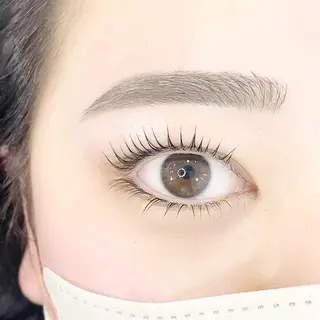 マツエク・マツパ アイブロウ ラペーシュ アヴニールのマツエク・マツパデザイン