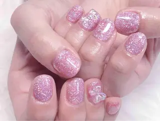 ネイル MoonNail ユリ🌸のネイルデザイン