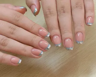 ネイル Pure&Rich Nailのネイルデザイン