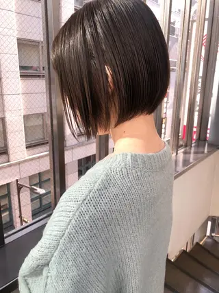 ショート 結べるレイヤーボブ くびれLady表参道のヘアスタイル