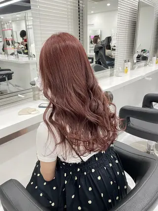 カラー トレンド暖色ヘア🍒 miu🍒のヘアスタイル