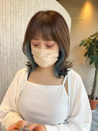 カラー Aya/四条烏丸/ インナーカラーのヘアスタイル