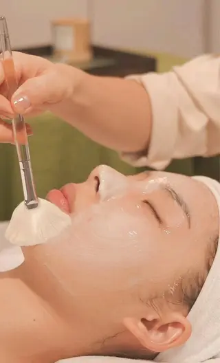アイブロウ 愛維美水光美肌専門店 メンズレディースokのエステ・リラクイメージ
