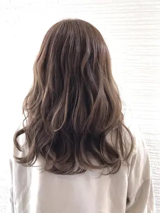 カラー 💜おおはな れい💜の眉毛・アイブロウイメージ