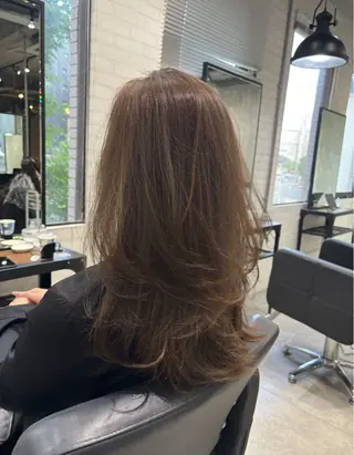 セミロング カラー ヘアアレンジ kei🤎ベージュ /透明感カラー/博多のヘアスタイル