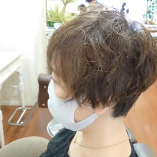 ショート パーマ ミツケ マミコのヘアスタイル