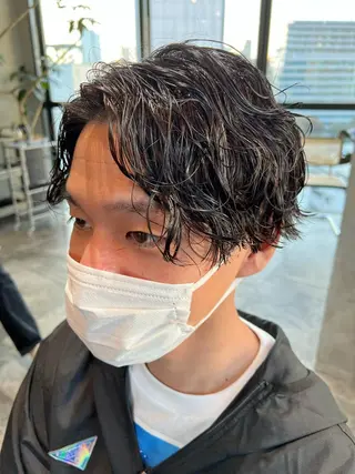 ショート パーマ メンズ 波巻きスパイラルパー マ/シャドウパーマ駿のヘアスタイル
