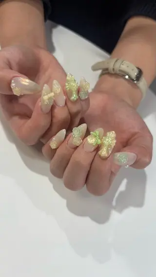 ネイル émure. パラジェル認定サロンのネイルデザイン