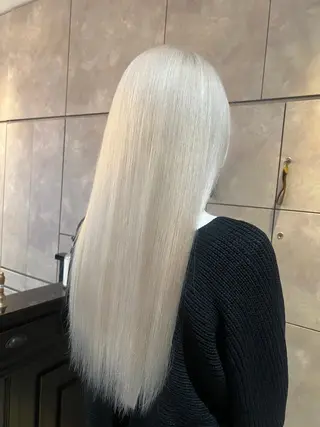 ロング カラー 🎀ハイトーン・艶 カラー HANA🎀のヘアスタイル