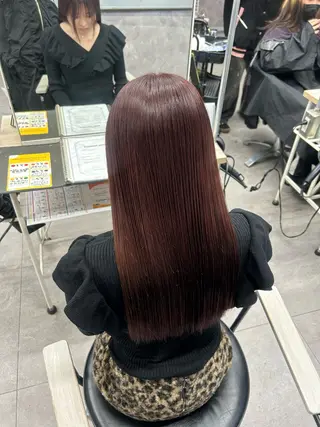 ロング カラー 暖色カラー🪷 オタク美容師🎶のヘアスタイル