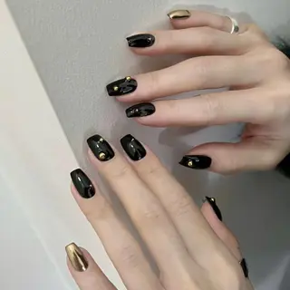 ネイル Queens 榊 まおのネイルデザイン