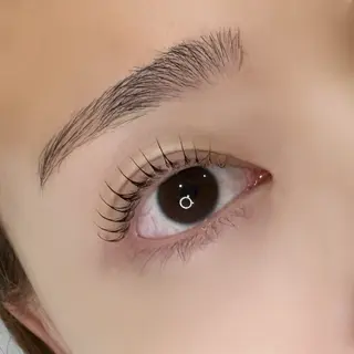 マツエク・マツパ m.wish Yuna🍒の眉毛・アイブロウイメージ