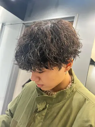 ミディアム パーマ ヘアアレンジ メンズ fifth 石川 凪のヘアスタイル