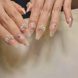 ネイル Mente 自由が丘所属・林 麗華のネイルデザイン