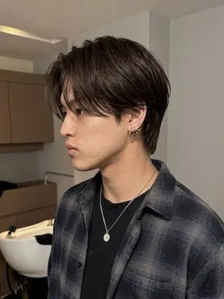ショート カラー パーマ メンズ センターパート特化 井上健太のヘアスタイル
