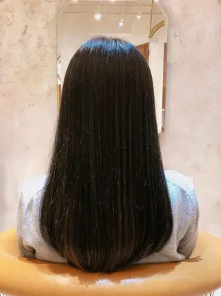 ミディアム 代表山口ひな 髪質改善のプロのヘアスタイル