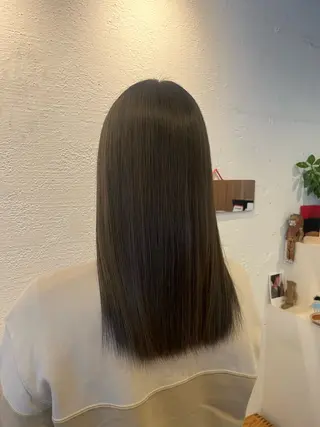 ロング カラー 栗林 惟のヘアスタイル