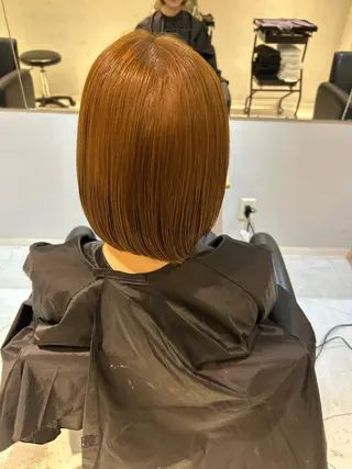 ショート カラー 小川 優美のヘアスタイル