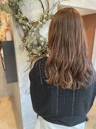 カラー mu ku.のヘアスタイル