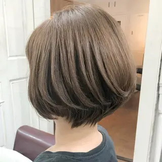 ショート カラー Soleria所属・艶髪/酸性ストレート 根本零のヘアスタイル