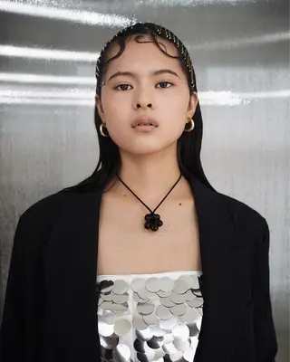 ロング カラー ヘアアレンジ ネイル アイブロウ shoji༄ mikuのヘアスタイル