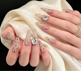 ネイル Luvia Ginzaのネイルデザイン