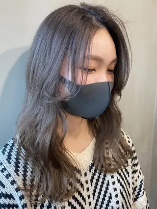 セミロング カラー Hatanaka Airiのヘアスタイル