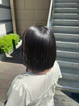 ミディアム カラー 青山 里帆のヘアスタイル