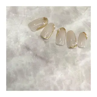 ネイル 🌹 𝕄𝕒𝕚のネイルデザイン