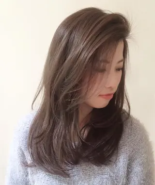 カラー タジマ ヤスヒサのヘアスタイル