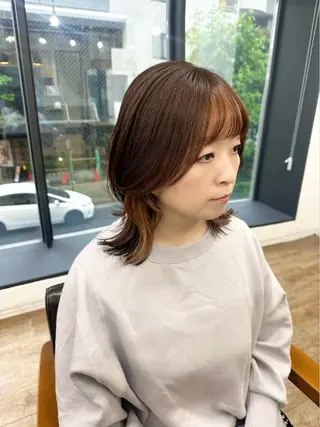 ミディアム カラー パーマ ヘアアレンジ メンズ キッズ 骨格レイヤーカット 🌿美髪縮毛矯正のヘアスタイル