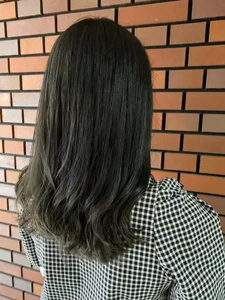 ロング カラー エイトウメダ 店長 稲尾友則のヘアスタイル