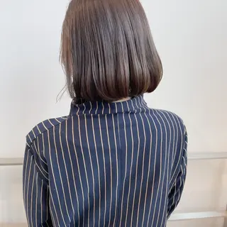 ショート カラー ヘアアレンジ ミニボブ/ブリーチ 🌈MISATOのヘアスタイル