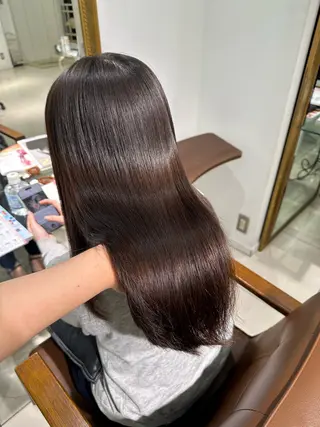 ロング パーマ 髪質改善艶カラー🩶 Nanako ⟡.·のヘアスタイル