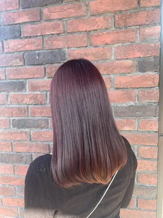 ロング 成瀬 妃生路のヘアスタイル