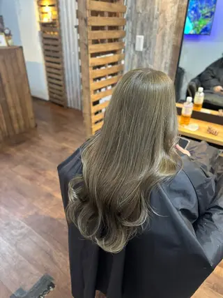 ロング Luzir⭐︎ GEN⭐︎のヘアスタイル
