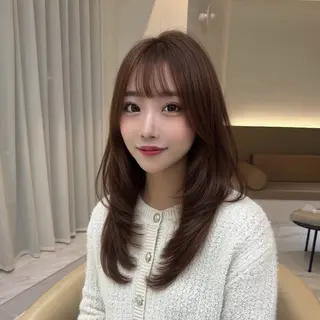 ロング としき/韓国/透明 感カラー/レイヤーのヘアスタイル