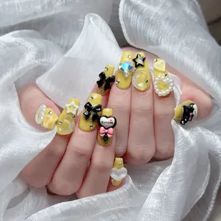 ネイル Maggie Nail🦩のネイルデザイン