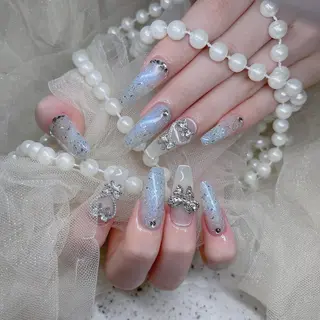 ネイル Queens テイのネイルデザイン