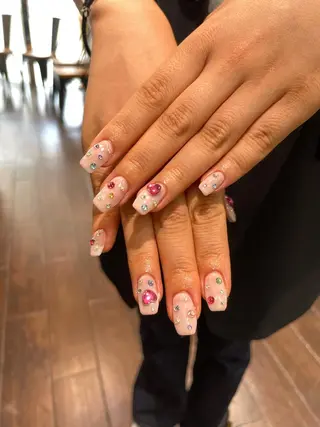 ネイル 個性派ネイル 🌼 ハルカ ♡の眉毛・アイブロウイメージ