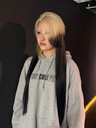 ロング カラー ブリーチ/エクステ/ 新宿/アリルのヘアスタイル