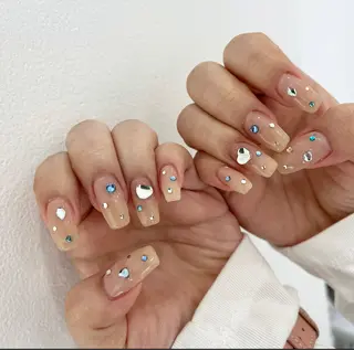 ネイル #Amin nail salonのネイルデザイン